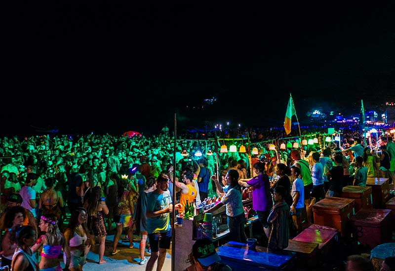 Full Moon Parties at Agonda Beach